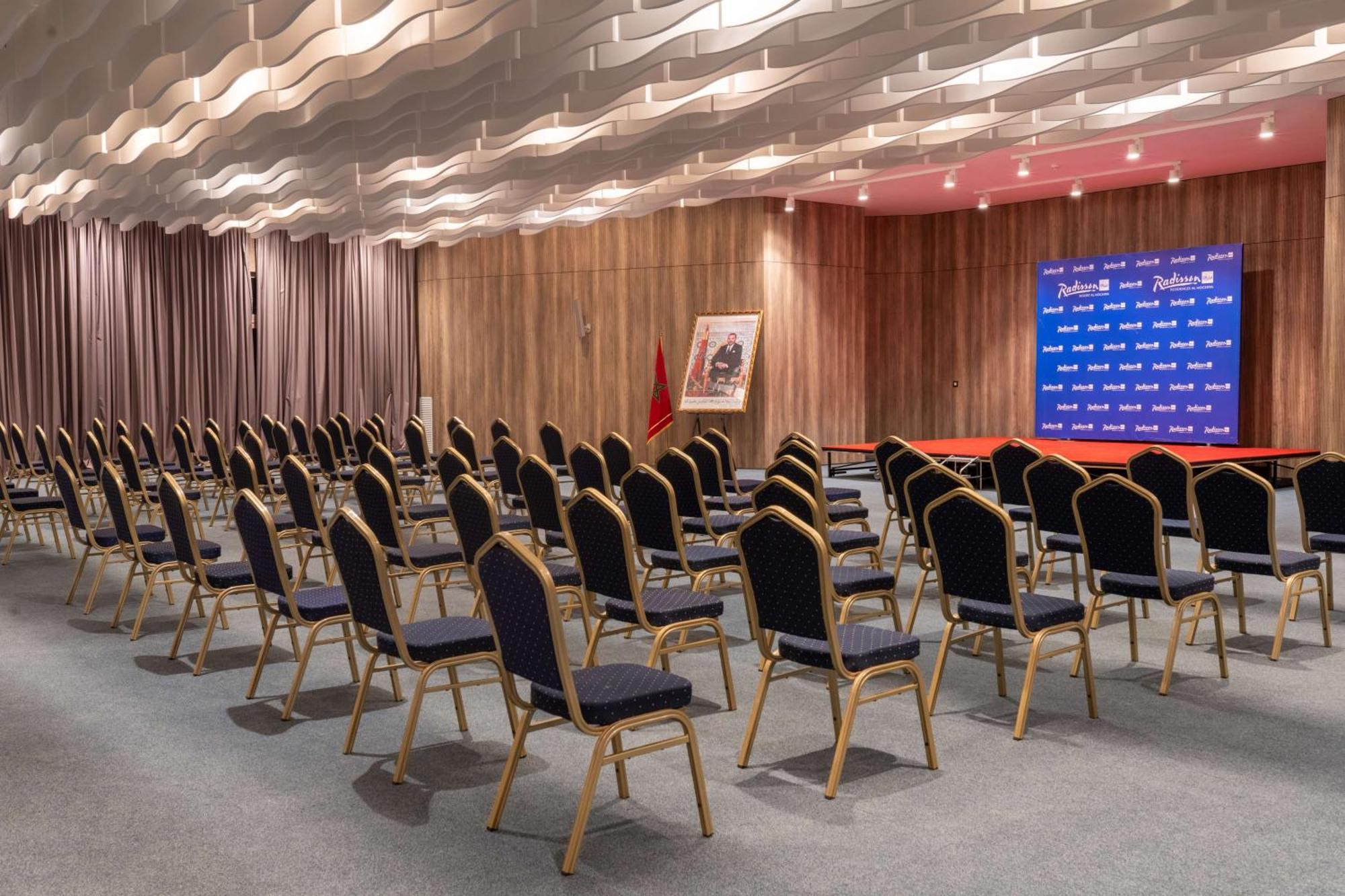 Radisson Blu Resort Al Hoceima Bagian luar foto The press conference room